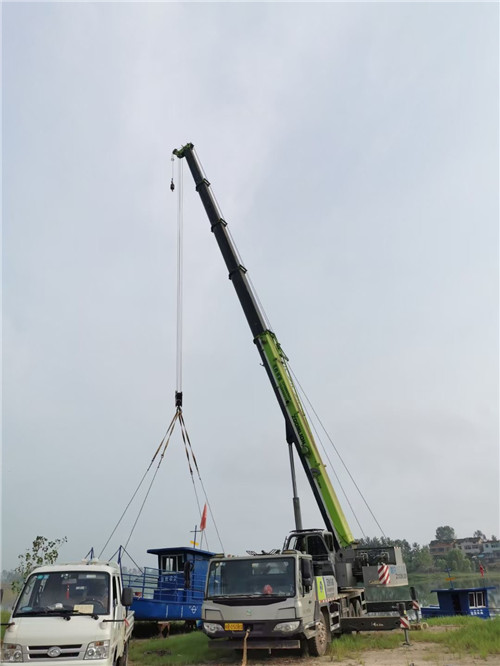兴海县桥梁建设吊装案例